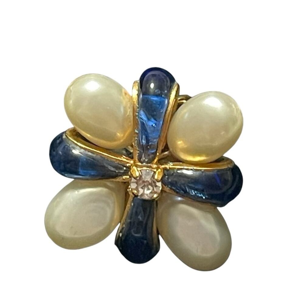 CHANEL Sapphire Gripoix, Pearl & Crystal CC Clip On Earrings Rare Vintage 1994 - Picture 8 of 9